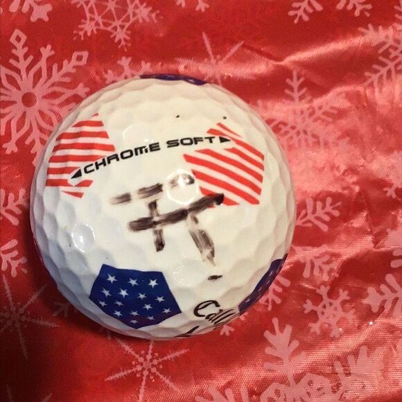 Golf ball signed Callaway chrome soft - Picture 2 of 3